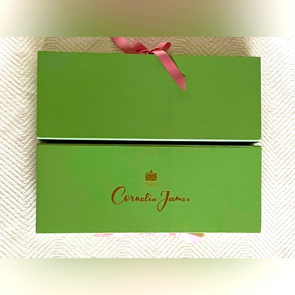💚Cornelia James Glove Boxes aka Victory Trophies for Posh People💚